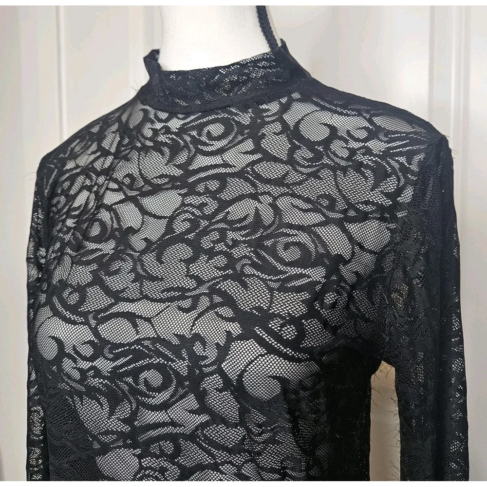 Forever 21 Lace Mesh Longsleeve Top Stretch Sheer‎ Size Medium Black Y2k Style